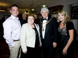 HThe Anchor launch night with Alex Tryfonos, Jan porter, council chairman Terry Porter, Vicki FitzGerald (Paramount PR)